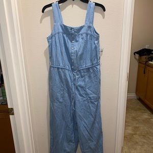 Old Navy Sleeveless Jumpsuit - NWT
